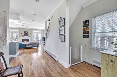 43 Morehouse Ave, Milford CT 06460 exterior