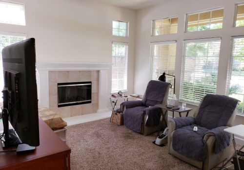 3999 Meadow Wood Dr, Folsom CA  95762-7546 exterior