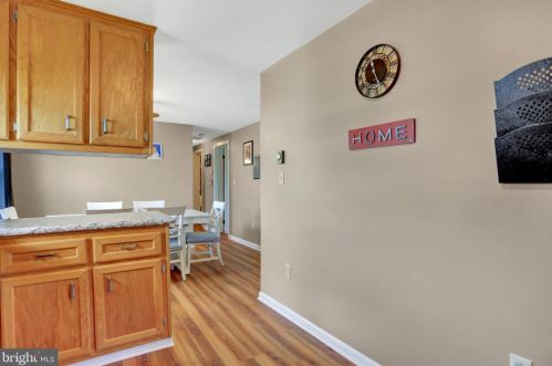 484 Columbus Ave, Littlestown PA 17340-1516 exterior