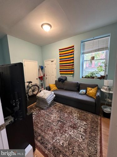 938 49 St, Philadelphia PA 19143-4411 exterior