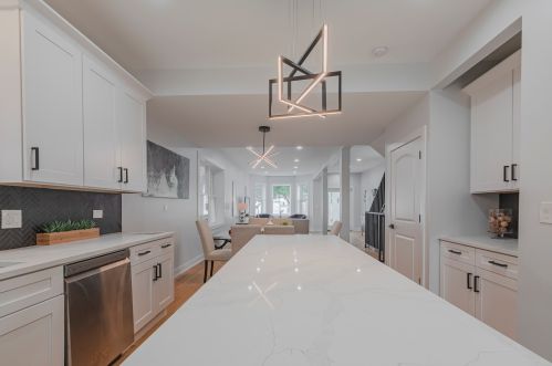 1624 Peterson Ave, Chicago IL  60660-2417 exterior