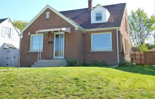 4627 Morgan Ave, Milwaukee WI  53220-1518 exterior