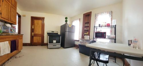 1738 34, Milwaukee WI 53215-2301 exterior