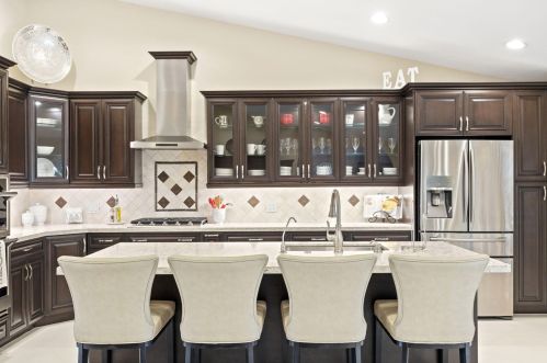 1292 Bent Pine Cv, Fort Pierce FL 34986-2102 exterior