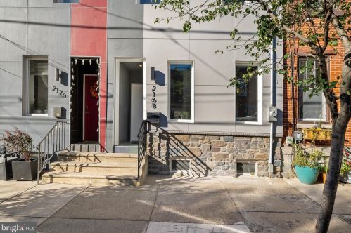 2168 Cumberland St, Philadelphia PA  19125-2245 exterior