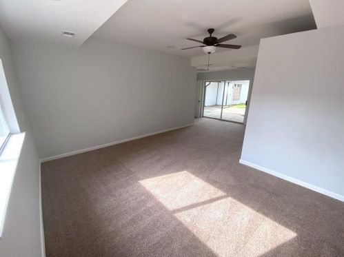 27114 Paula Ln, Conroe TX 77385-9050 exterior