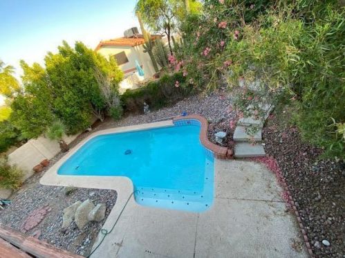 1609 Bluefield Ave, Phoenix AZ  85022-1344 exterior