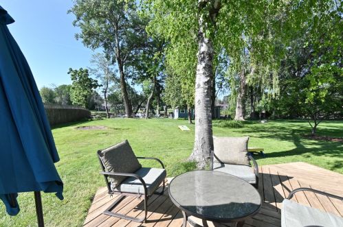 1423 Oconomowoc Ave, Watertown WI 53094-5220 exterior