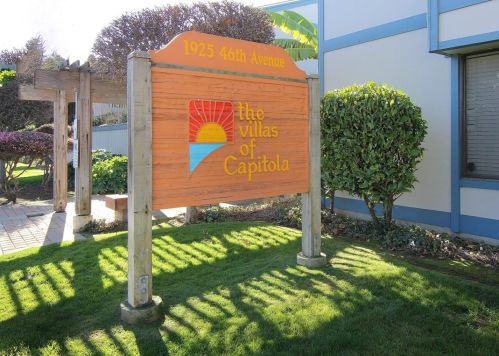 1925 46th Ave, Capitola CA 95010-2653 exterior