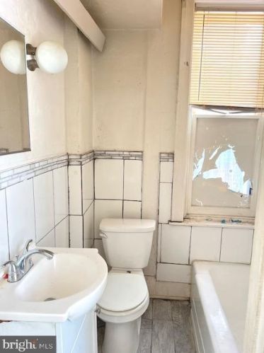 3729 Bouvier St, Philadelphia PA 19132-3816 exterior