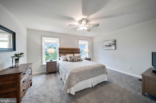 4257 Boone St, Philadelphia PA 19128-5003 exterior