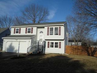 29 Cartwheel Dr, Schenectady, NY 12302-3017