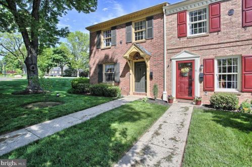 92 Roboda Blvd, Limerick, PA 19468-2966