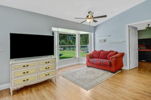 1941 22 Ave, Naples FL 34120-5422 exterior