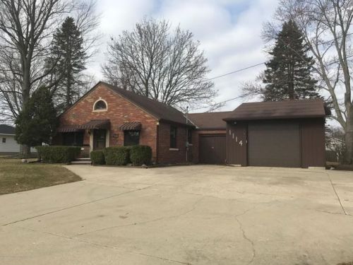 1114 Turner St, Dewitt, MI 48820-8116
