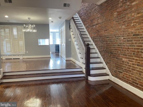 313 F St, Washington DC  20002-4930 exterior