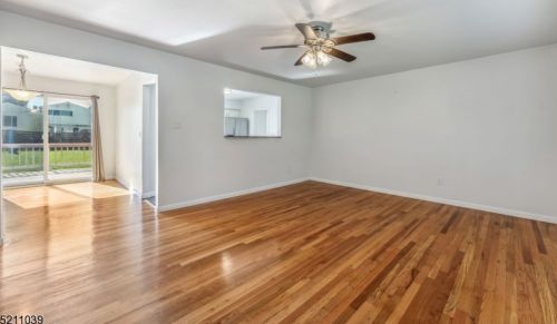 933 Grand Ave, Hackettstown NJ  07840-1015 exterior