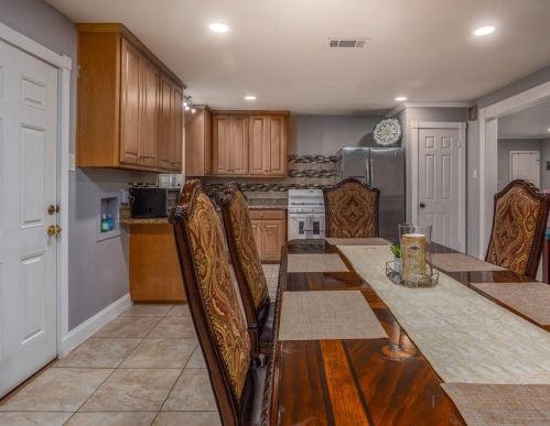 2810 Altman Dr, Irving TX 75062-4229 exterior