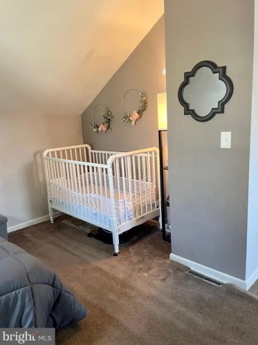 24 Edwin Ave, Trenton NJ 08610-4419 exterior