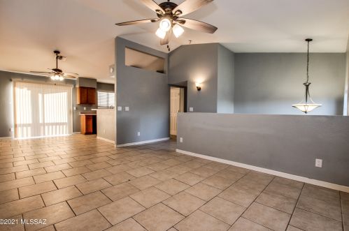 3413 Calle De Ln Bajada, Tucson AZ 85746-8341 exterior