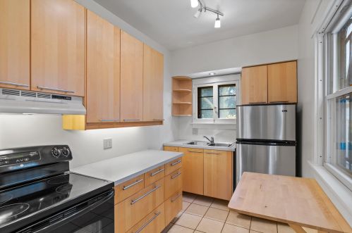 2044 59, Milwaukee WI 53210-1505 exterior