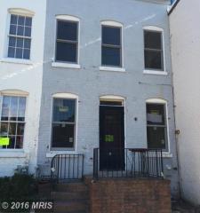 1025 31st St, Washington DC  20007-4401 exterior