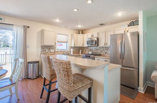 138 Frederick Ave, Babylon NY exterior