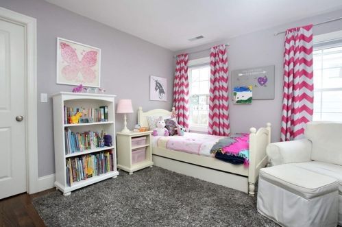 34 Ripley St, Newton MA 02459-2207 exterior