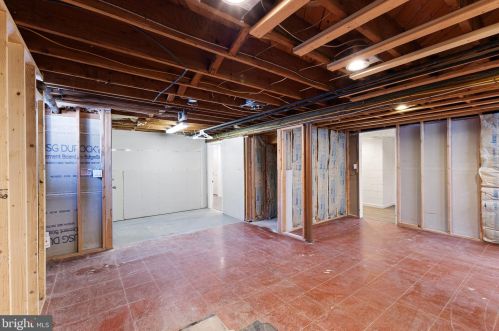 12 Allegheny Ave, Trenton NJ exterior