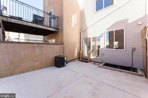 1122 26 St, Philadelphia PA 19121-4636 exterior