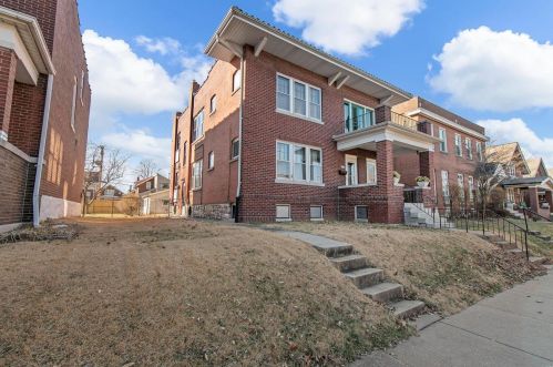 5318 Murdoch Ave, Saint Louis MO 63109-2951 exterior