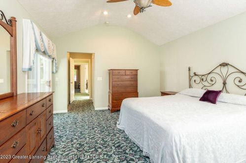 3914 Pr Ln, Dewitt MI exterior