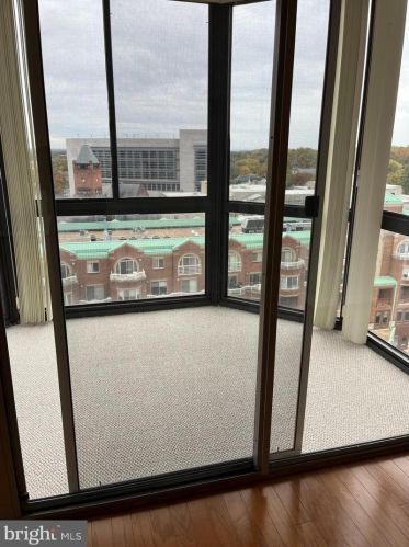 24 Courthouse Sq, Rockville MD 20850-2340 exterior