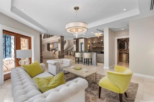 3239 Noela, Honolulu HI 96815 exterior