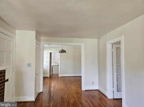 9216 Flower Ave, Silver Spring MD 20912-6641 exterior