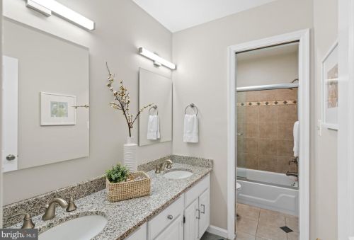 1634 Monroe St, Washington DC 20010-1803 exterior