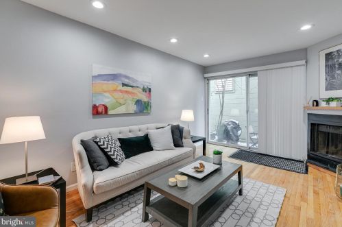 834 Kater St, Philadelphia PA 19147-1851 exterior