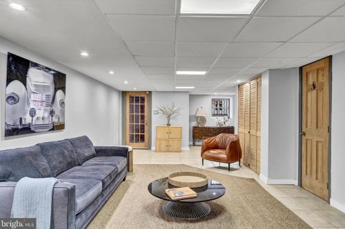 2728 13th St, Washington DC 20018-3901 exterior