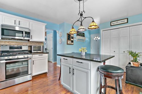 503 Mcalister Ave, Waukegan IL 60085-6431 exterior