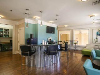 2211 Hillsborough Rd, Durham NC  27705-4154 exterior