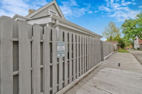 1812 Crosby Ave, Pittsburgh, PA 15216-3506