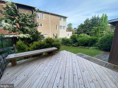 2014 Dundee Rd, Rockville MD exterior