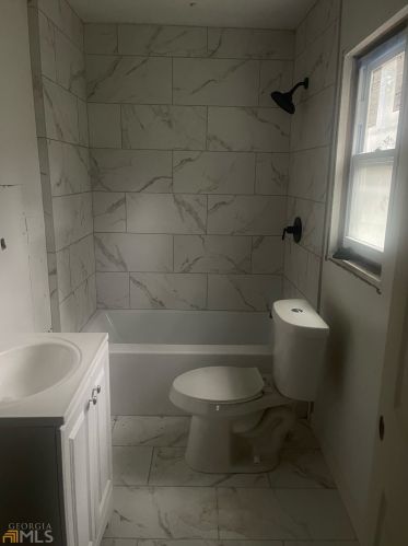 1401 Mcclelland Ave, Atlanta GA  30344-1610 exterior