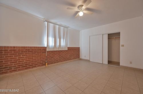 5002 1 St, Tucson AZ 85711-1507 exterior