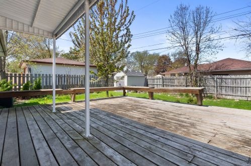 7445 53rd St, Milwaukee WI  53223-4805 exterior