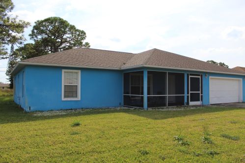 2109 Matanzas Ave, Fort Pierce, FL 34946-5534