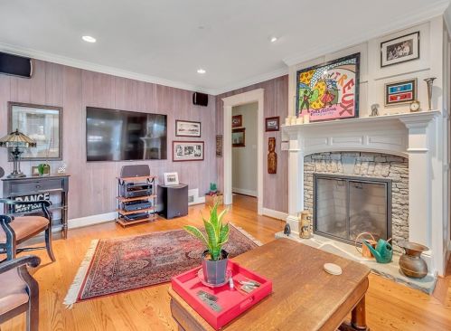 4465 Kings Pt Cir, Atlanta GA 30338-5918 exterior