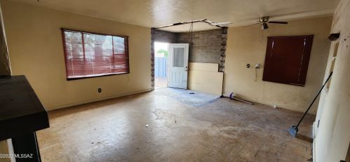 215 Lee St, Tucson AZ 85719-4338 exterior