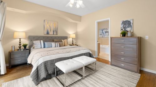 1425 Byron St, Chicago IL  60613-2891 exterior