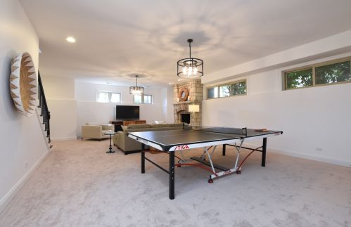 5847 Nashville Ave, Chicago IL 60638-4112 exterior